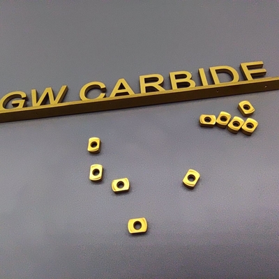 Wkładka pełnowęglikowa GREWIN BLMP pokryta złotem do stali